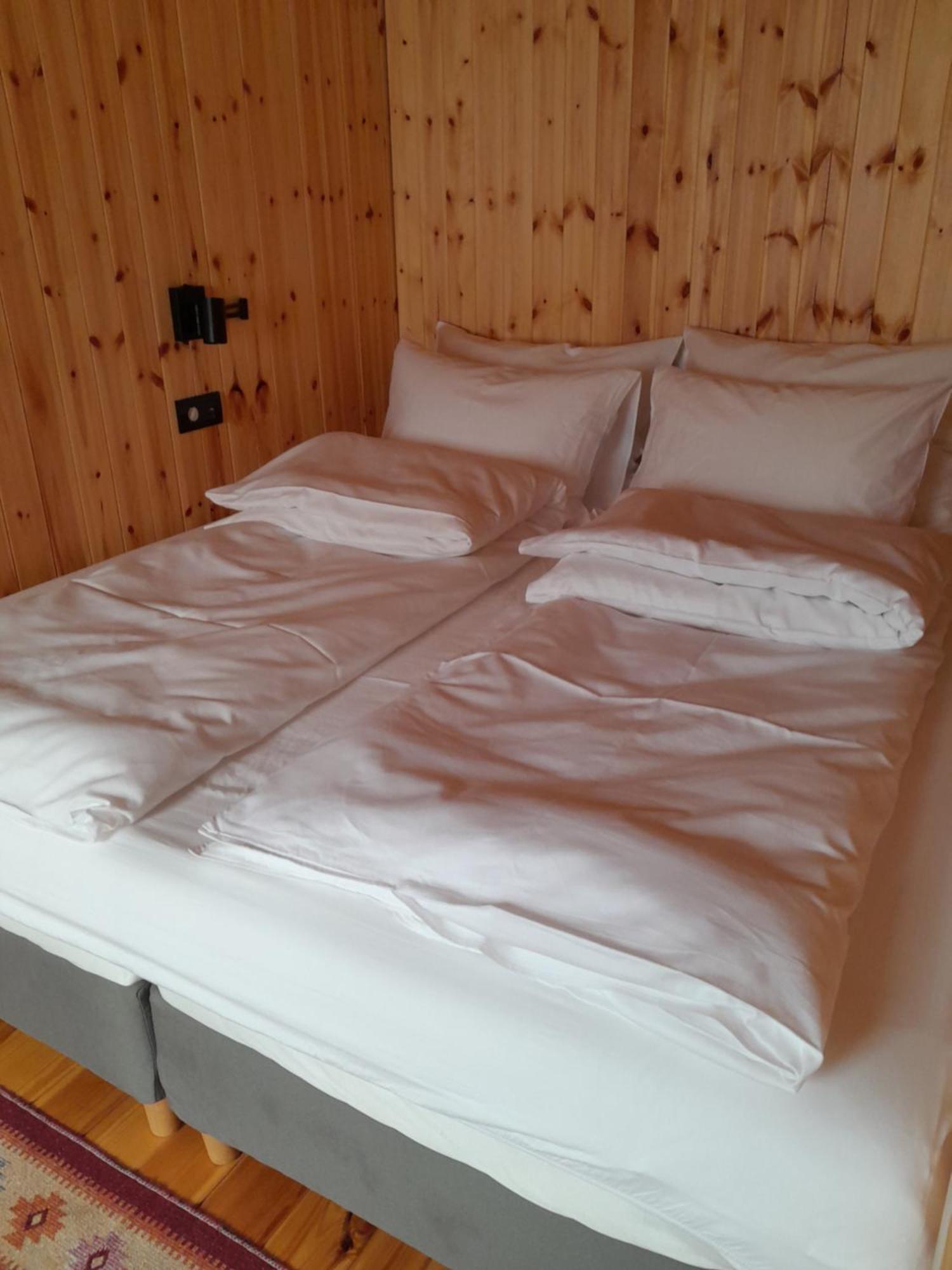 Sremska Kamenica Nica Woodヴィラ エクステリア 写真